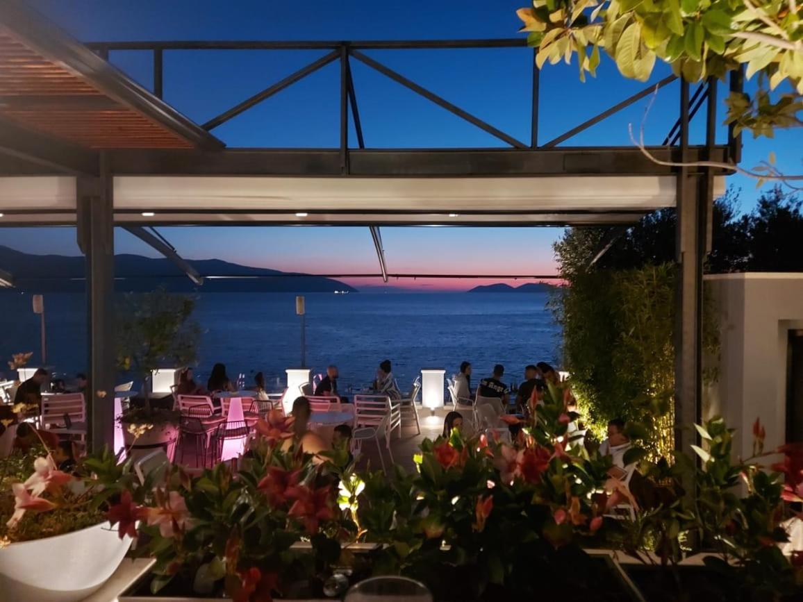 Deni Sea View Apartment Vlore Luaran gambar