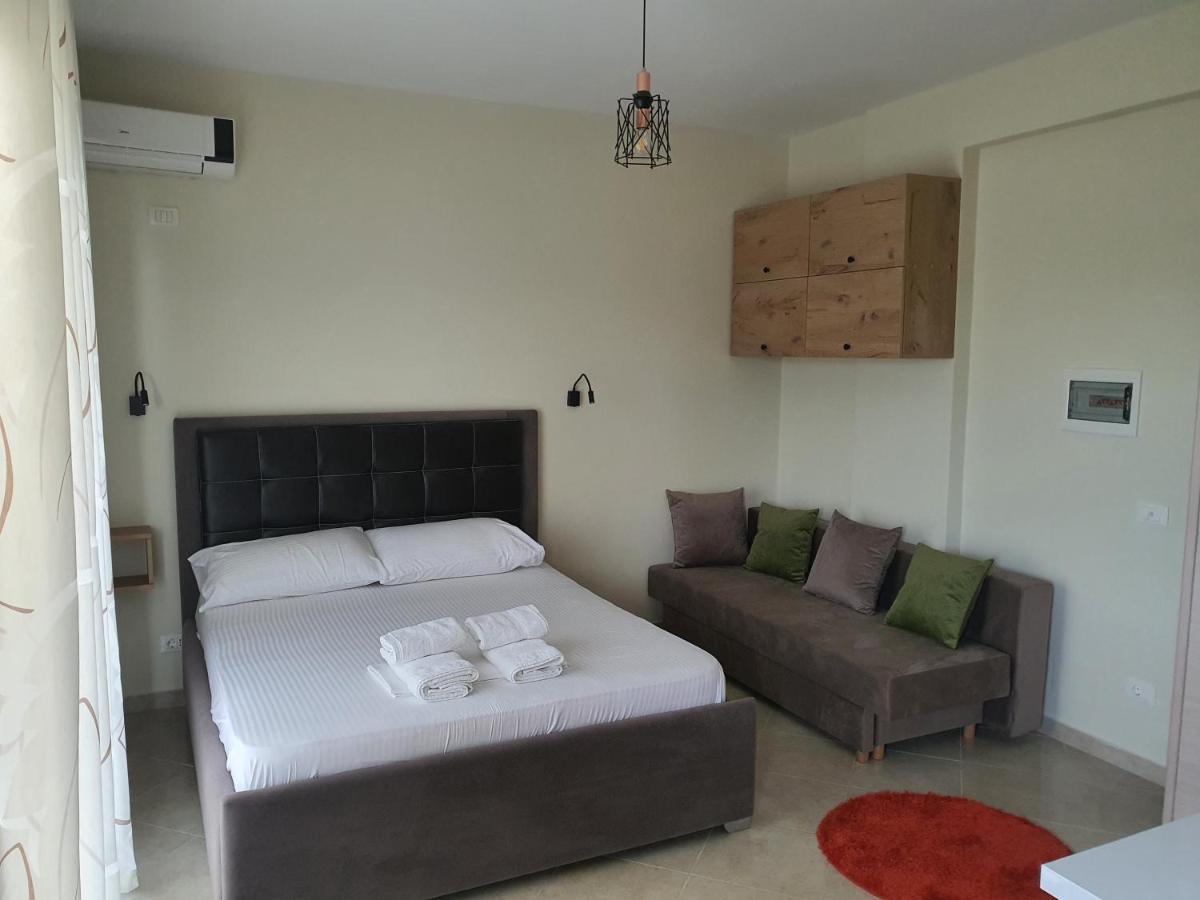 Deni Sea View Apartment Vlore Luaran gambar