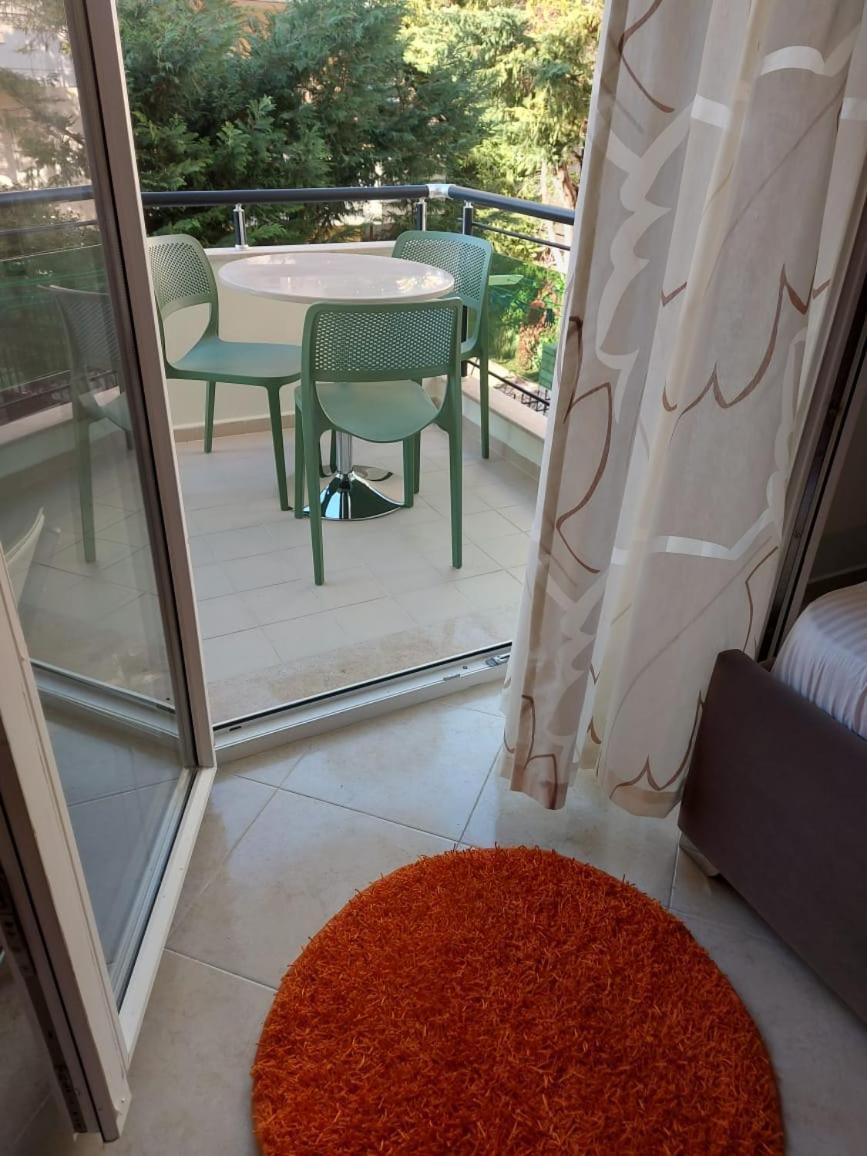 Deni Sea View Apartment Vlore Bilik gambar