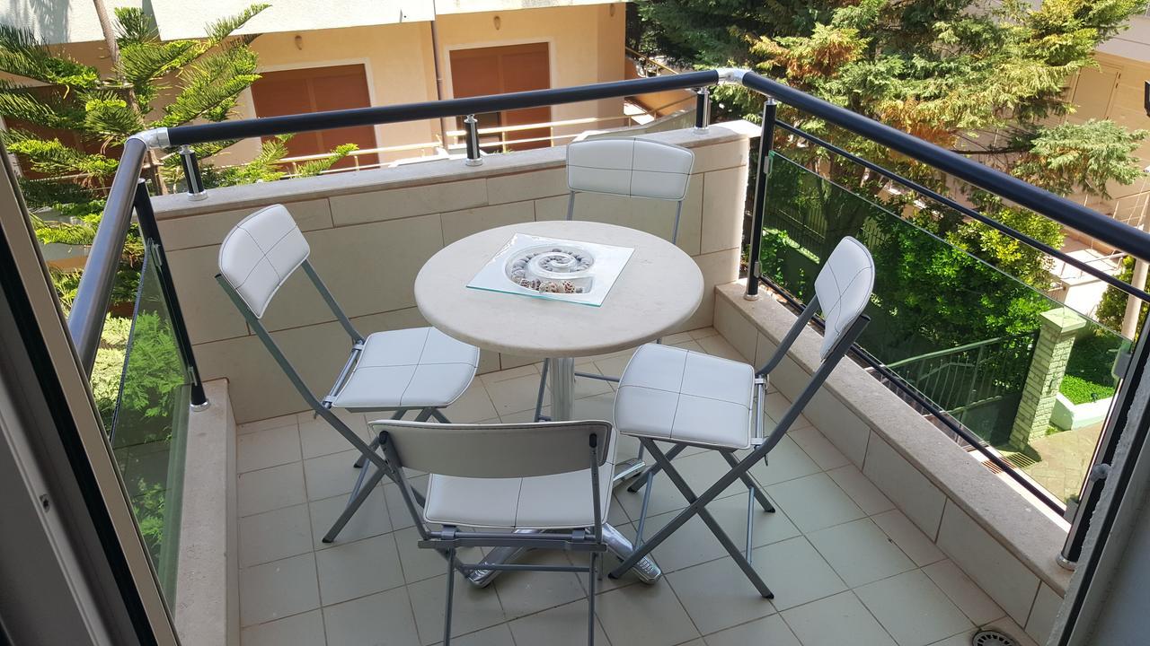 Deni Sea View Apartment Vlore Luaran gambar