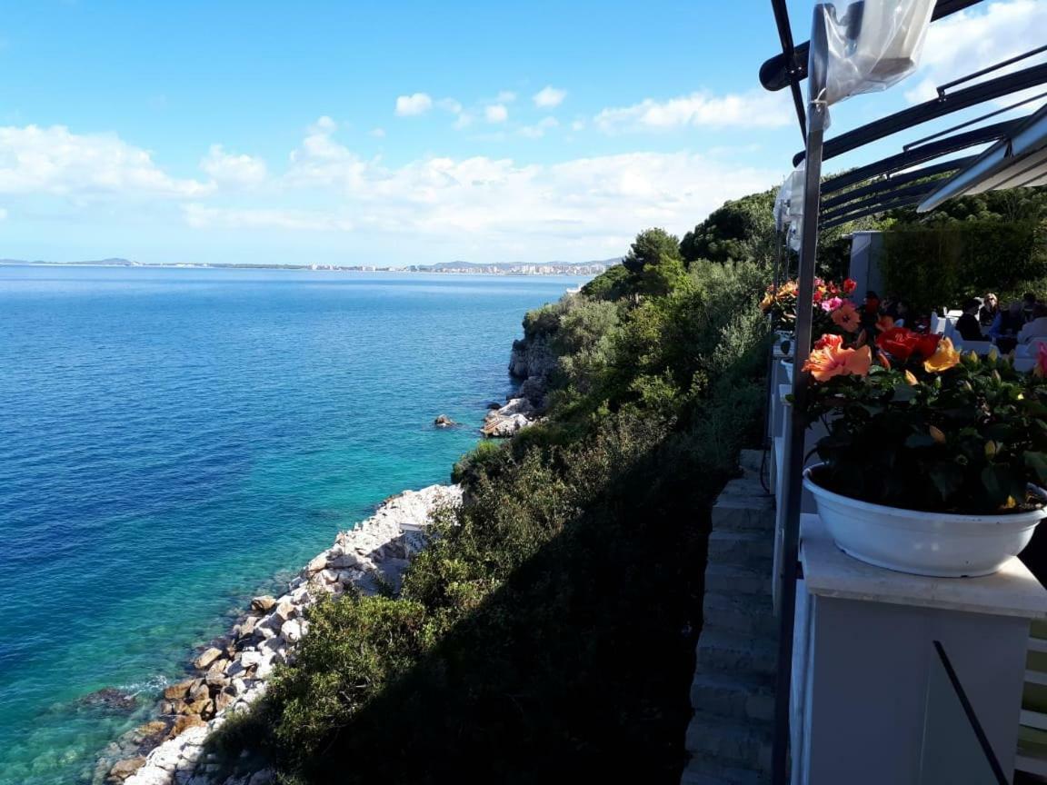 Deni Sea View Apartment Vlore Luaran gambar