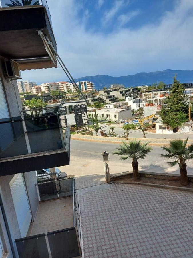 Deni Sea View Apartment Vlore Luaran gambar